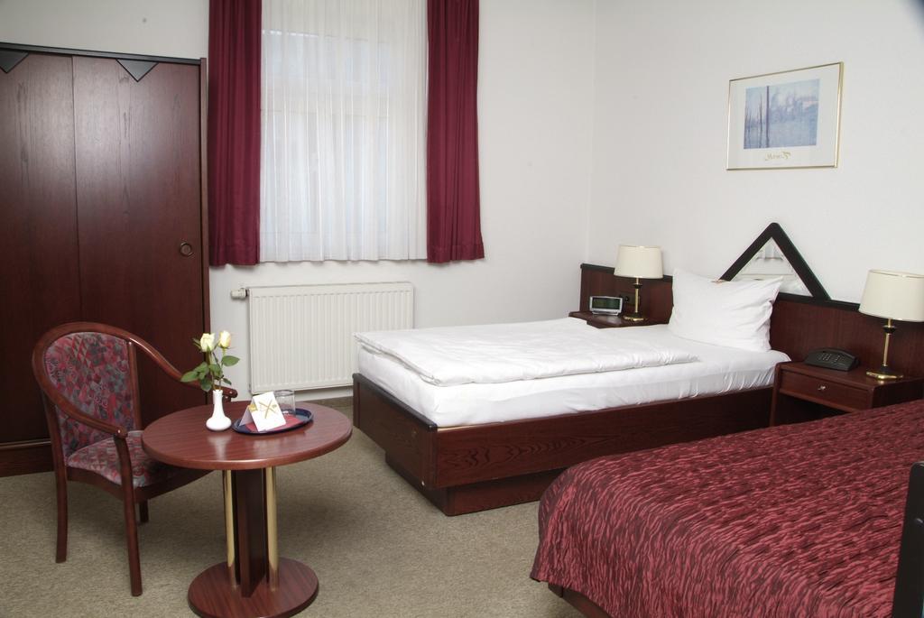 Am Rossplan Hotel Алтенбург Стая снимка