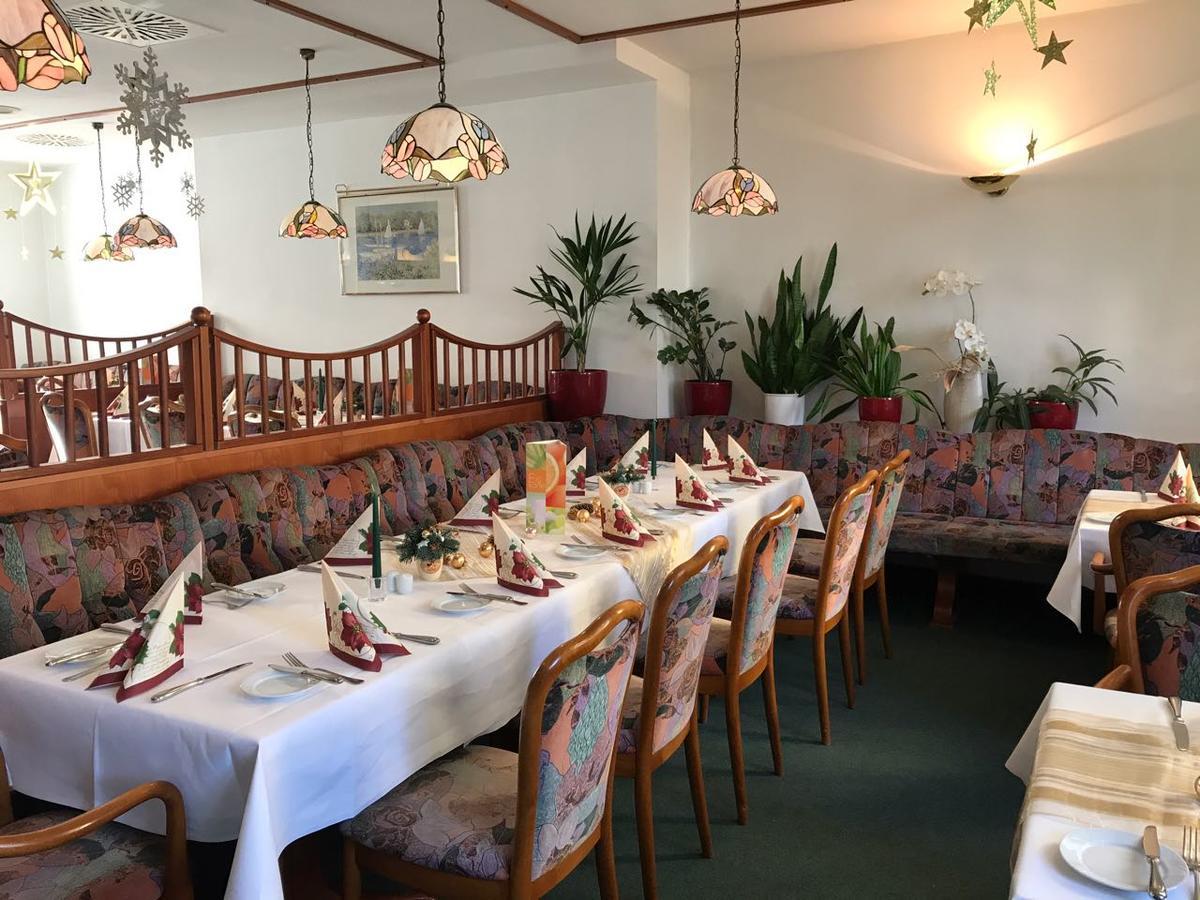 Am Rossplan Hotel Алтенбург Екстериор снимка