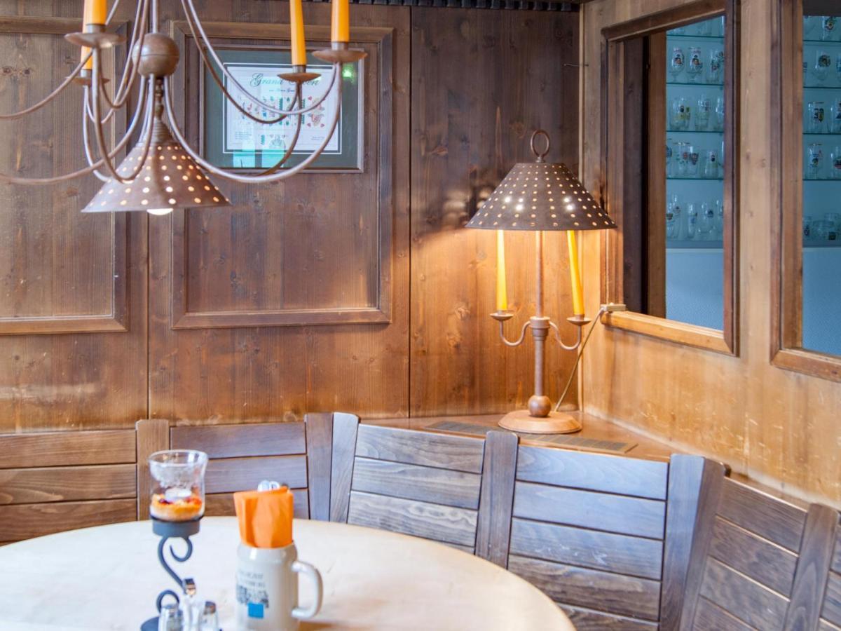 Am Rossplan Hotel Алтенбург Екстериор снимка